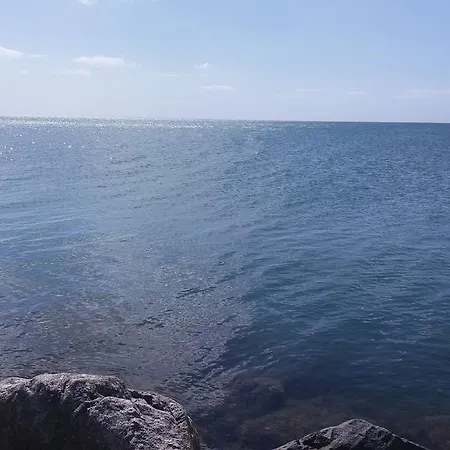 Spazioso Al Mare Con Giardino