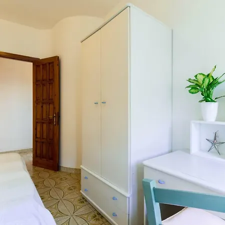Spazioso Al Mare Con Giardino * Capoterra